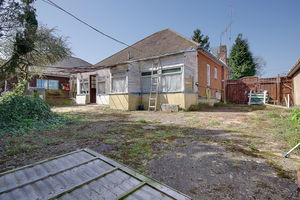 Rear External- click for photo gallery